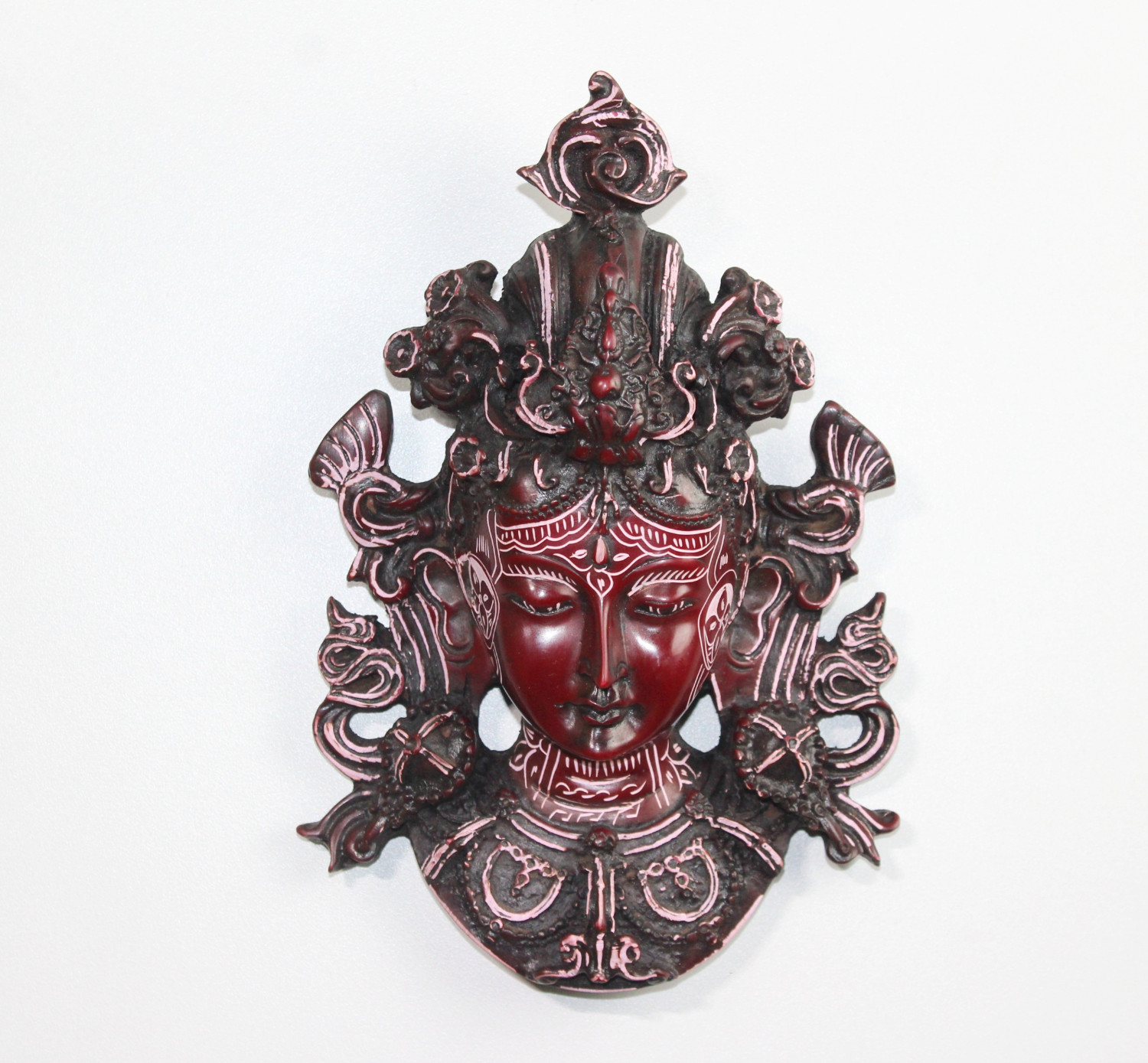 Resin Tara Mask Etching