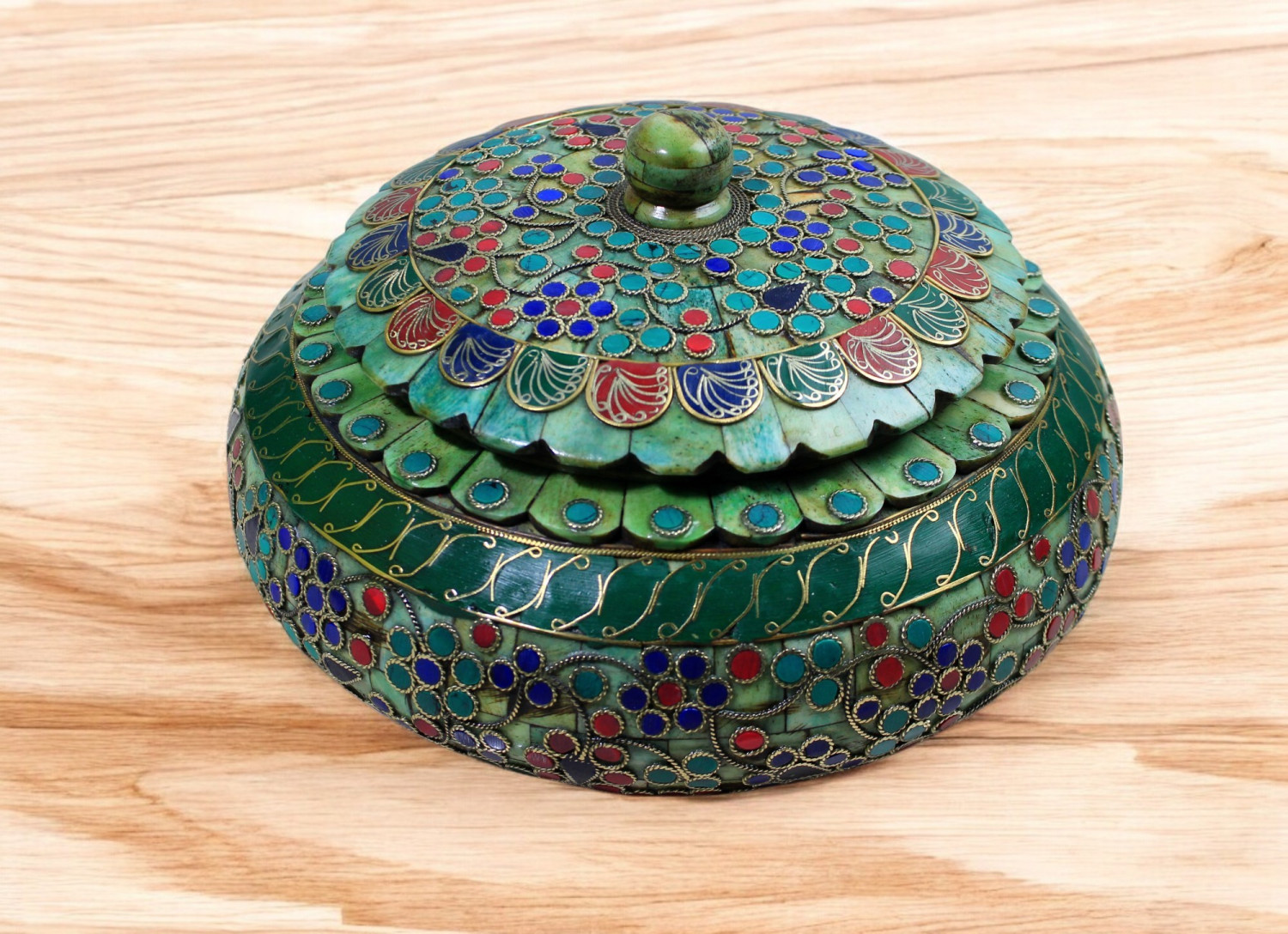 Bone Tobacco Box Fine Stone Work