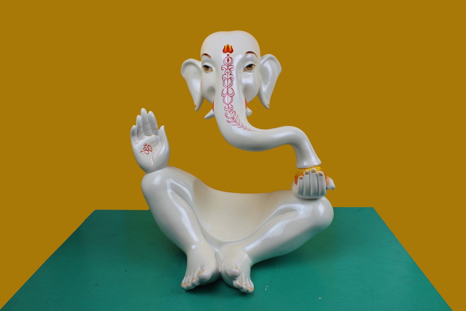 POLYRESIN MODERN GANESH STATUE