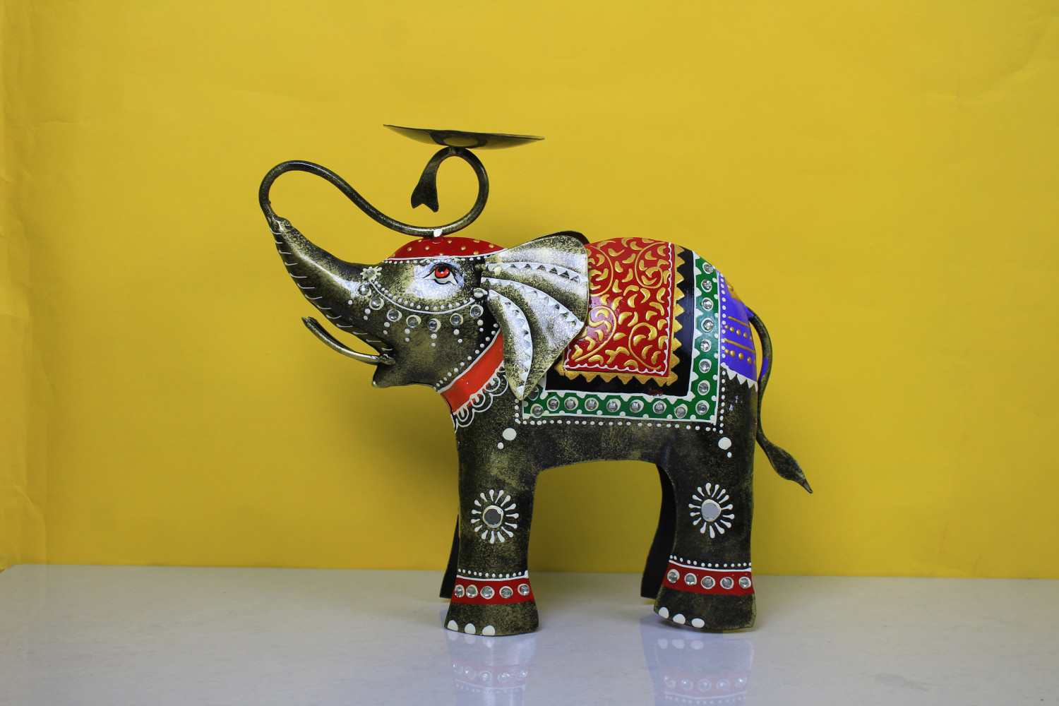 Iron Elephant T Light