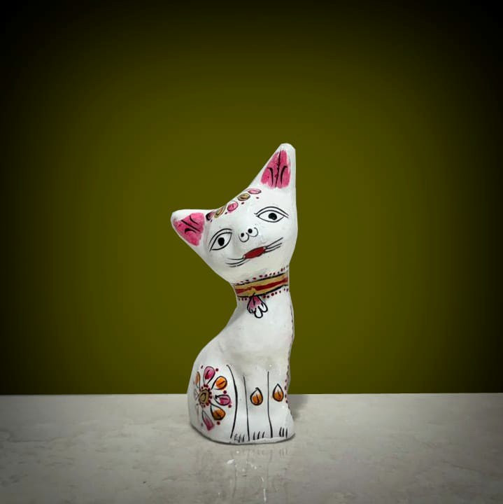 Embossed Painted Metal Cat in White Color