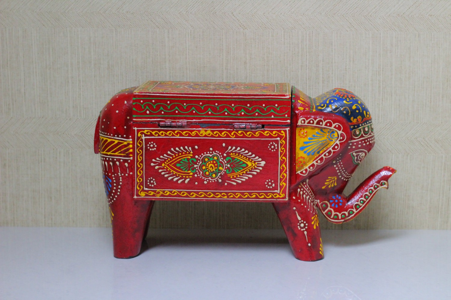 ELEPHANT GIFT BOX