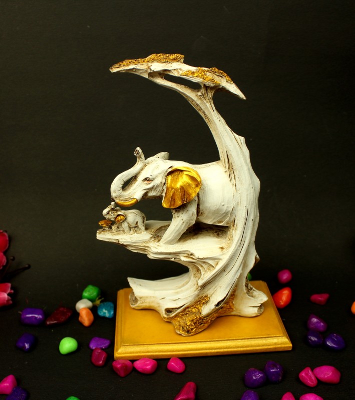 WHITE RESIN ELEPHANT WITH BABY TABLE DECOR