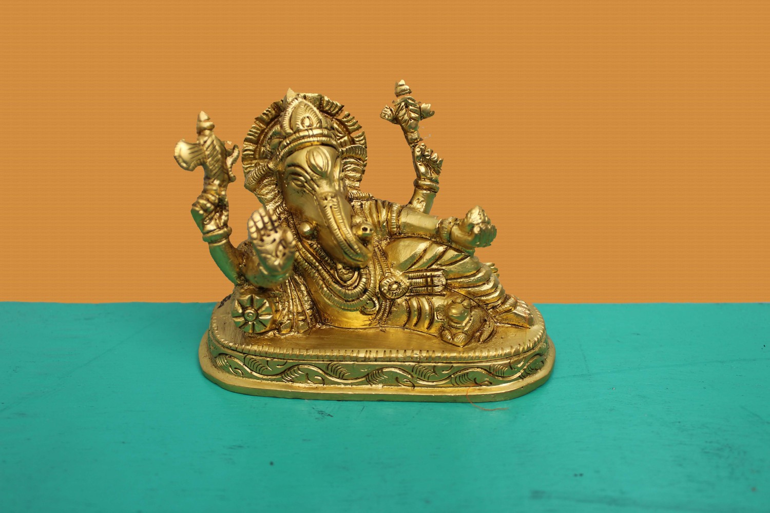 BRASS SMALL SLEEPING GANESH STATUE