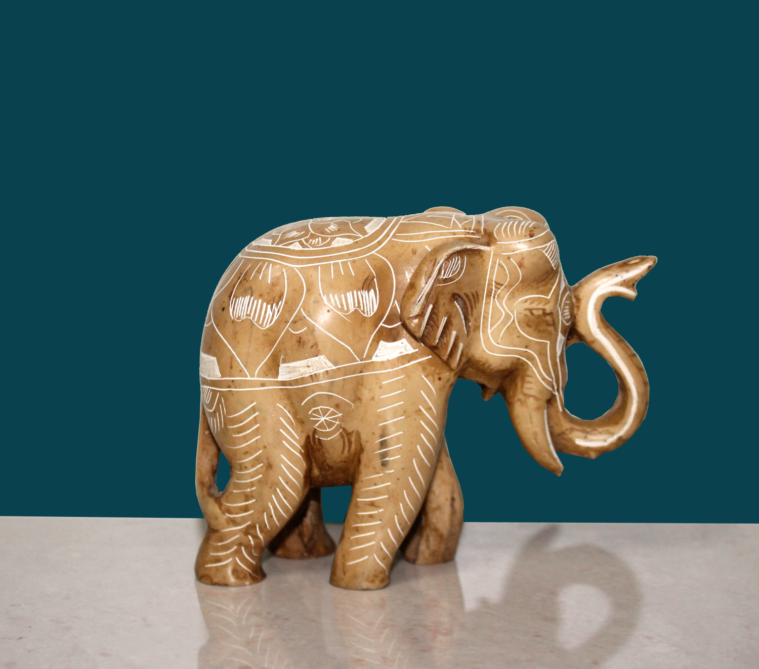 Resin Elephant Etching