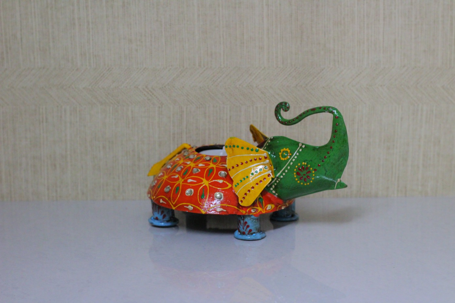 IRON ELEPHANT CANDLE HOLDER