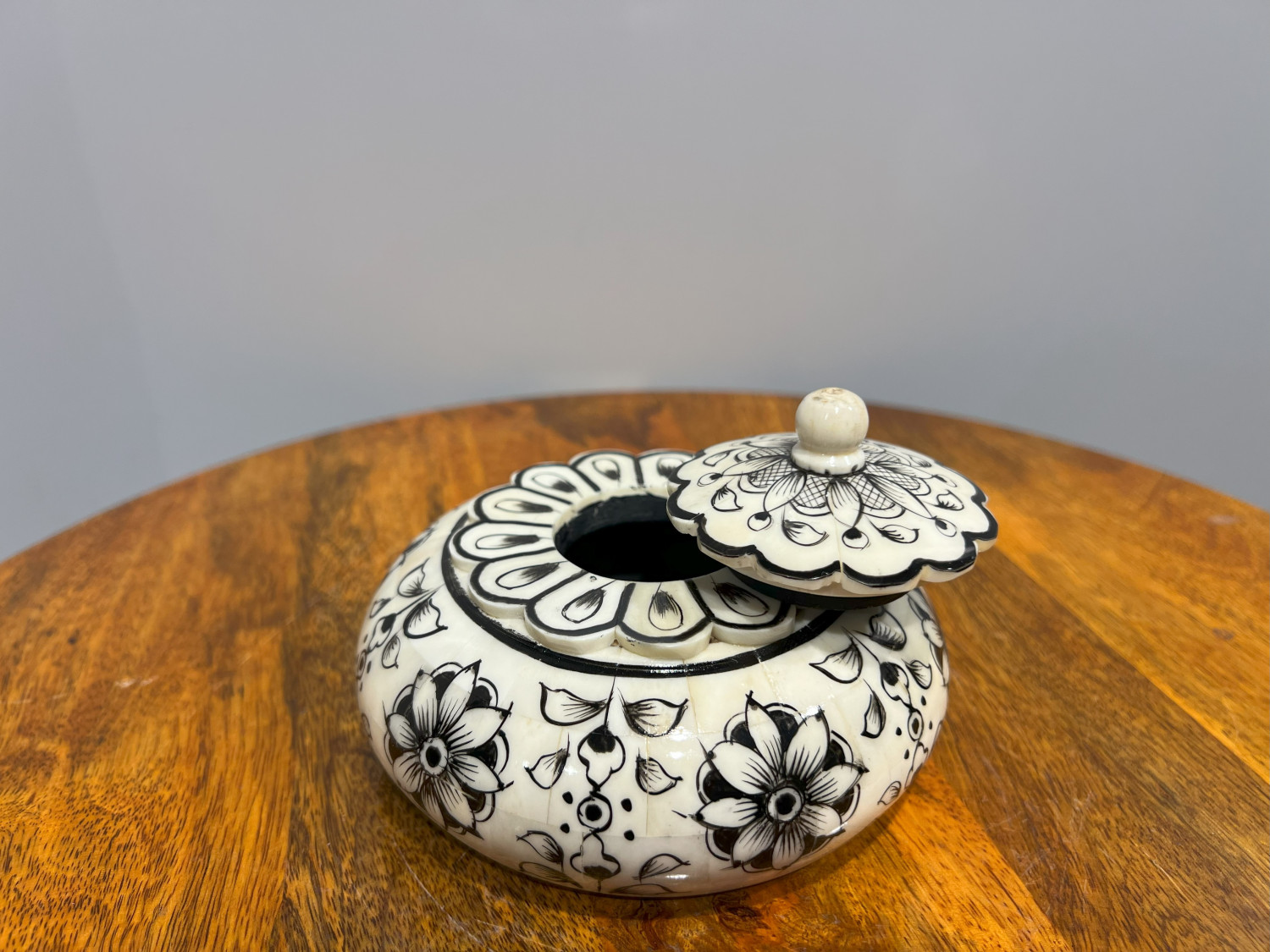 Bone Tobacco Box Black Painted