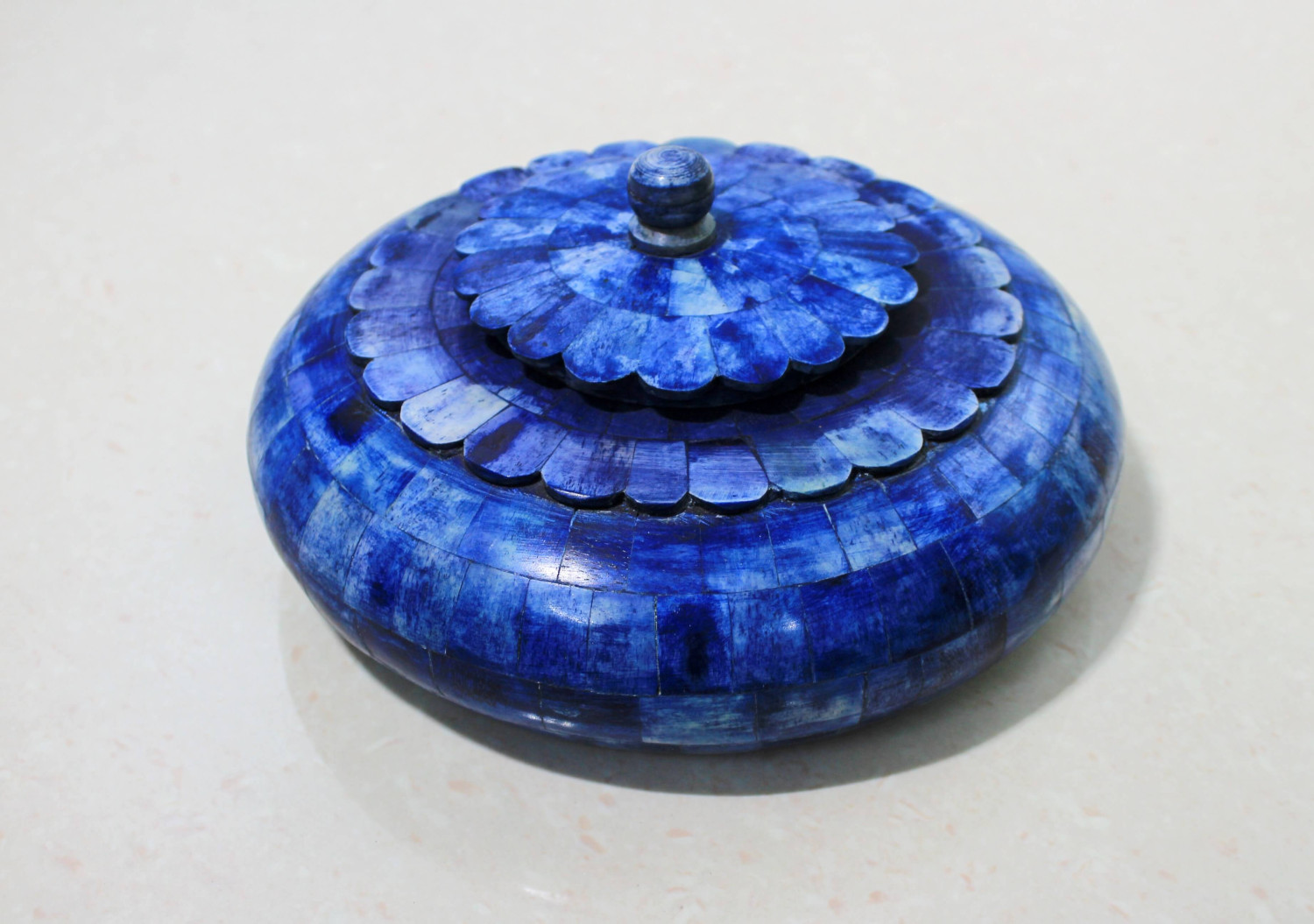 Bone Tobacco Box Blue Finish