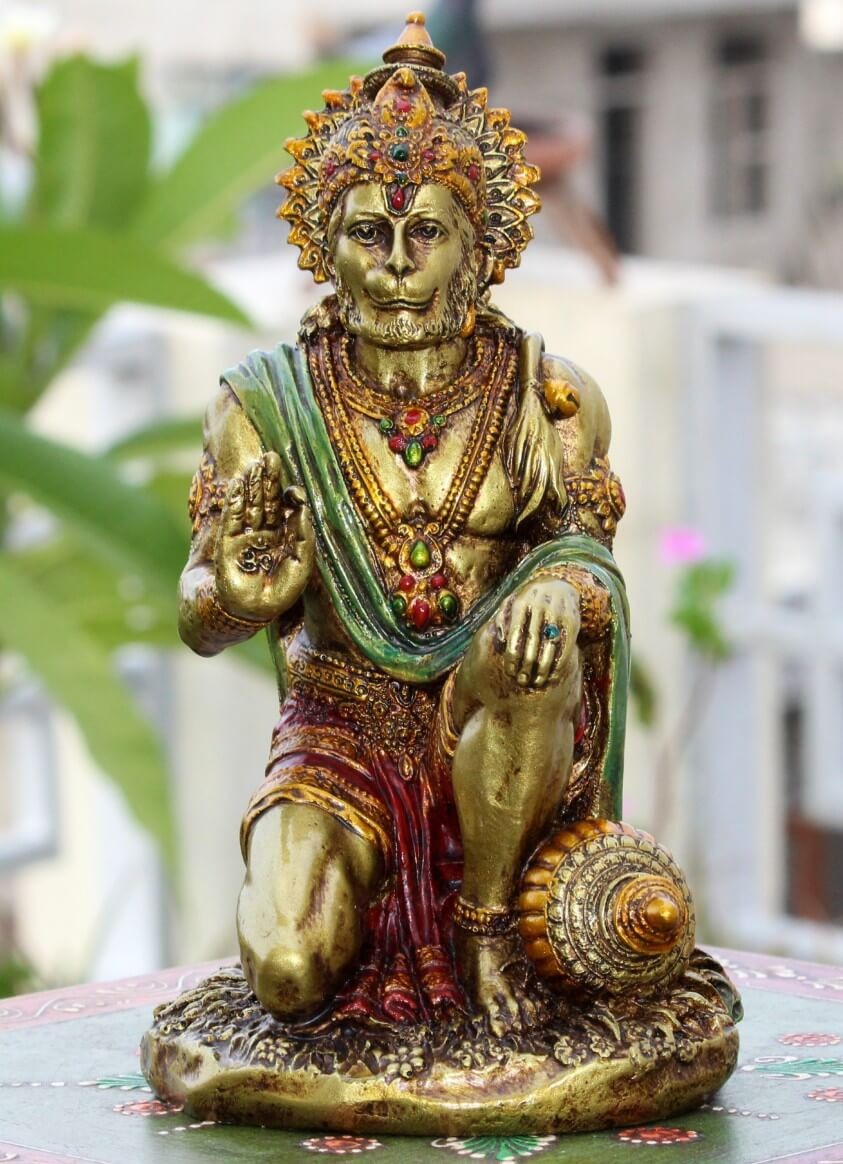 SITTING HANUMAN